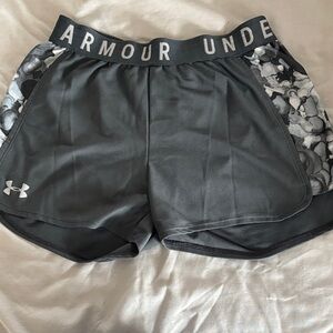 Under Armour Women's Black and Gray Athletic Shorts